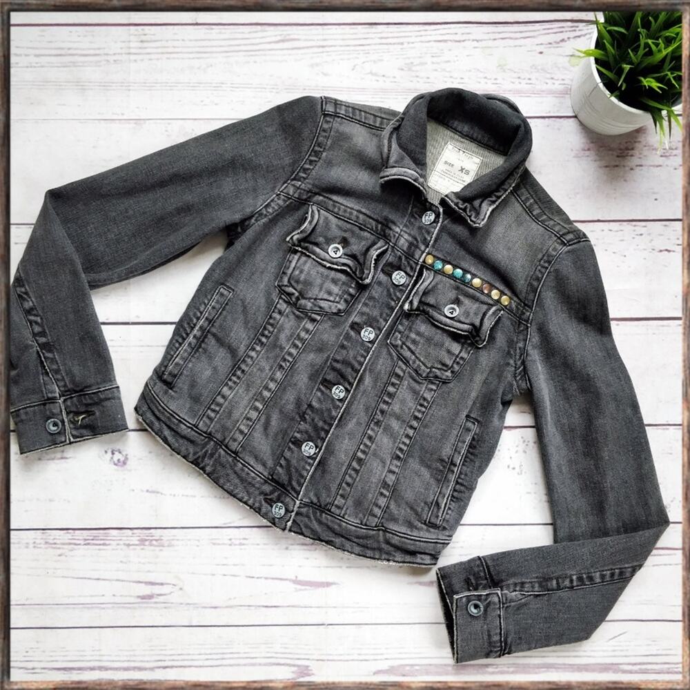 FREE PEOPLE Studded Heart Back Denim Jacket Grey size XS